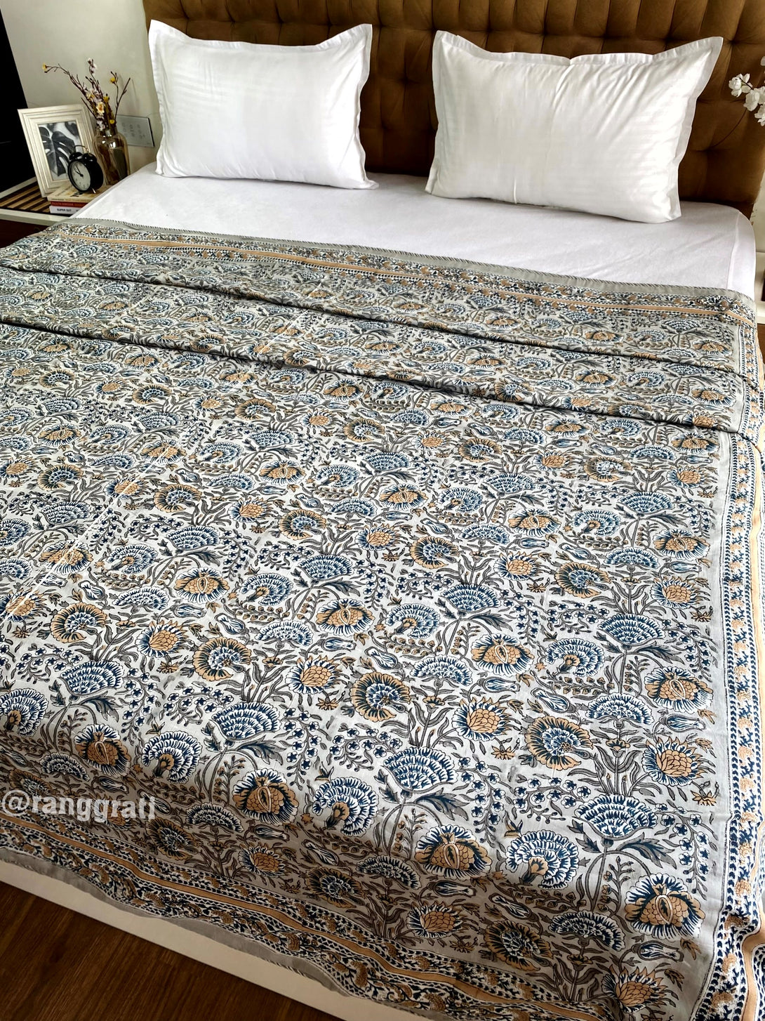 King-Size Reversible Dohar – Light Grey Floral Mulmul Cotton