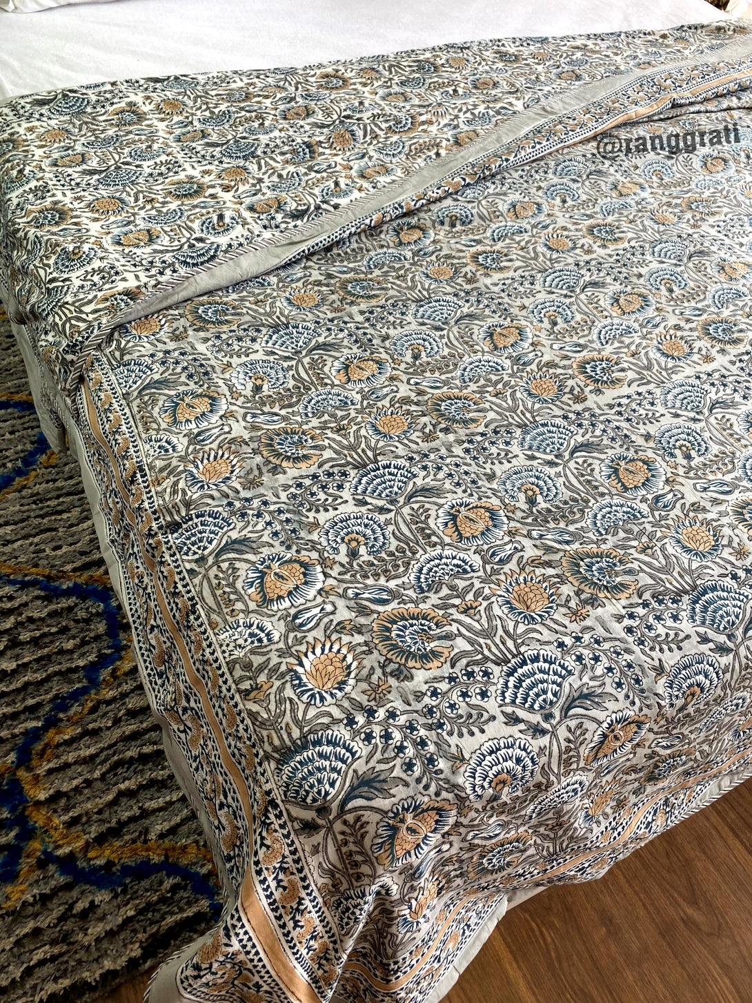Light Grey Floral Mulmul Cotton Dohar – Reversible, King Size