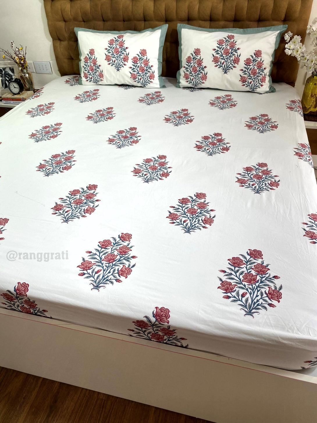 Maroon Floral Cotton Elastic Fitted Bedsheet King Size Hand Block - Bedsheet