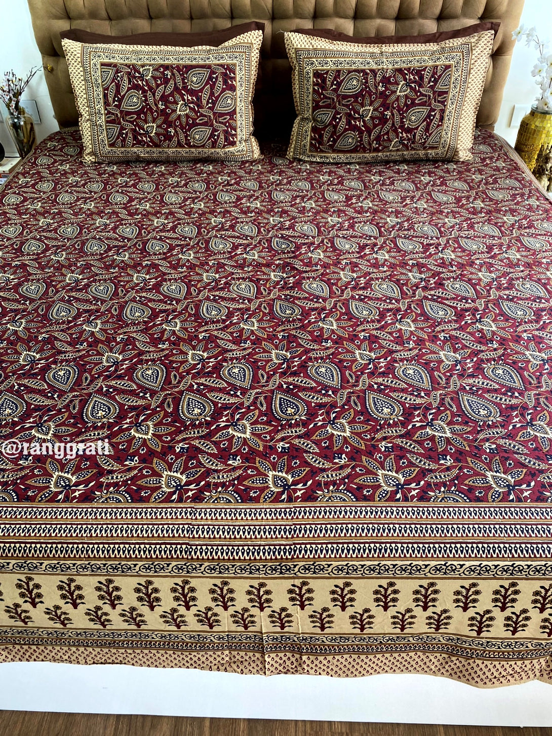 Maroon Paisley King Size Jaipuri Cotton Bedsheet