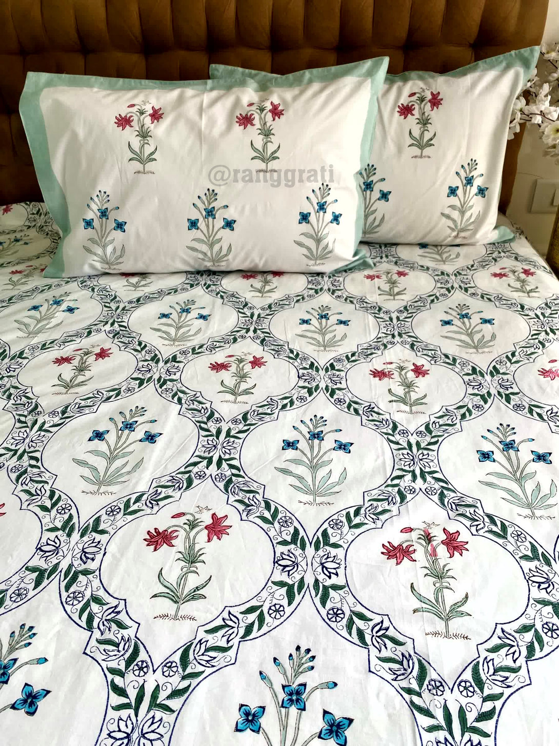 Minty Green Floral Bota Jaal Bedsheet Pure Cotton Hand Block