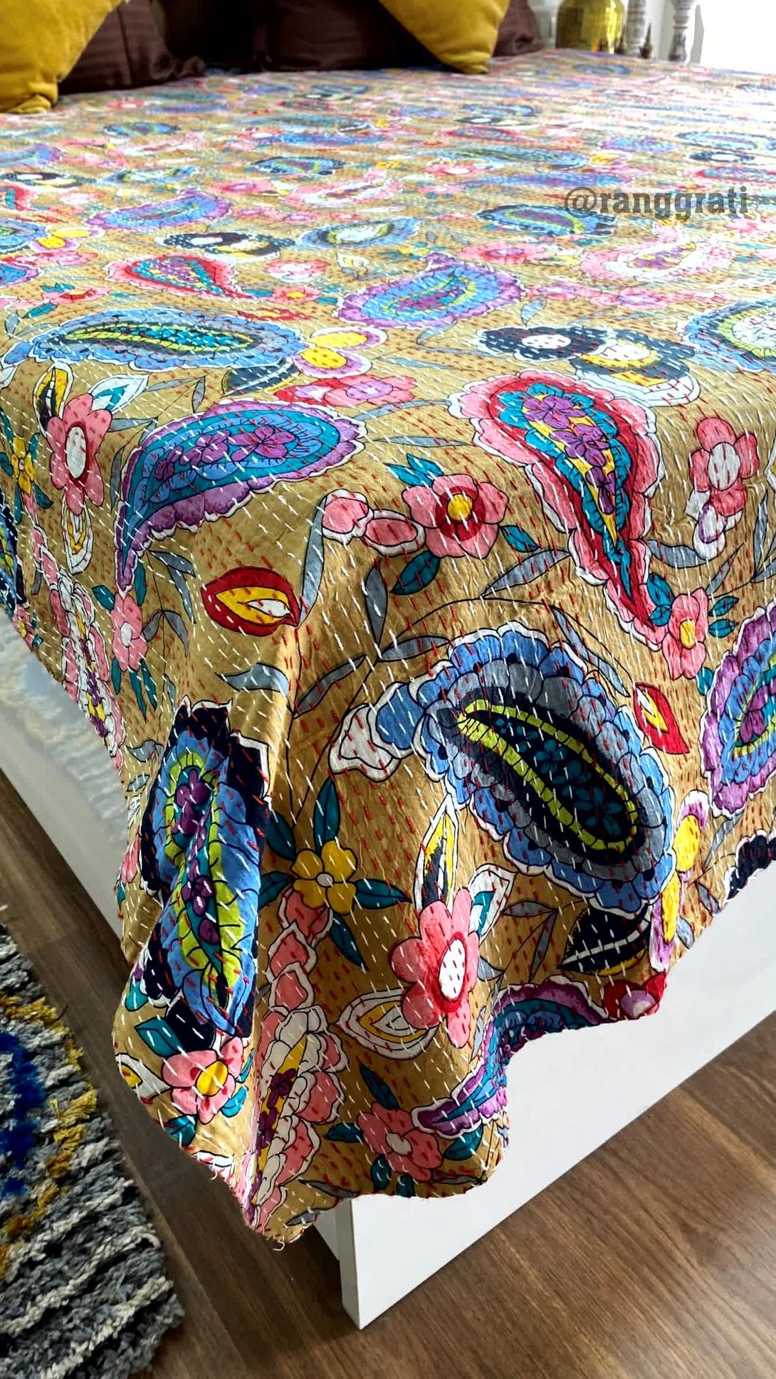 Multicolor Paisley Kantha Bedcover For Double Bed King Size - Bedcover