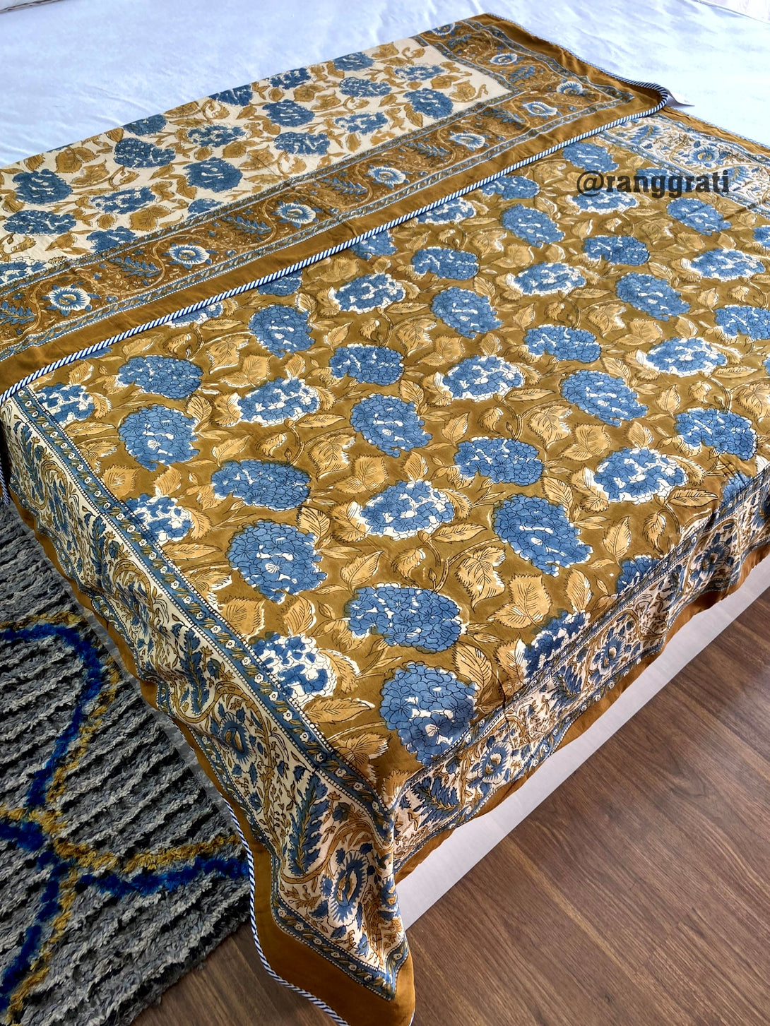 Reversible Olive Green Floral Dohar For Single Bed In Mulmul Cotton