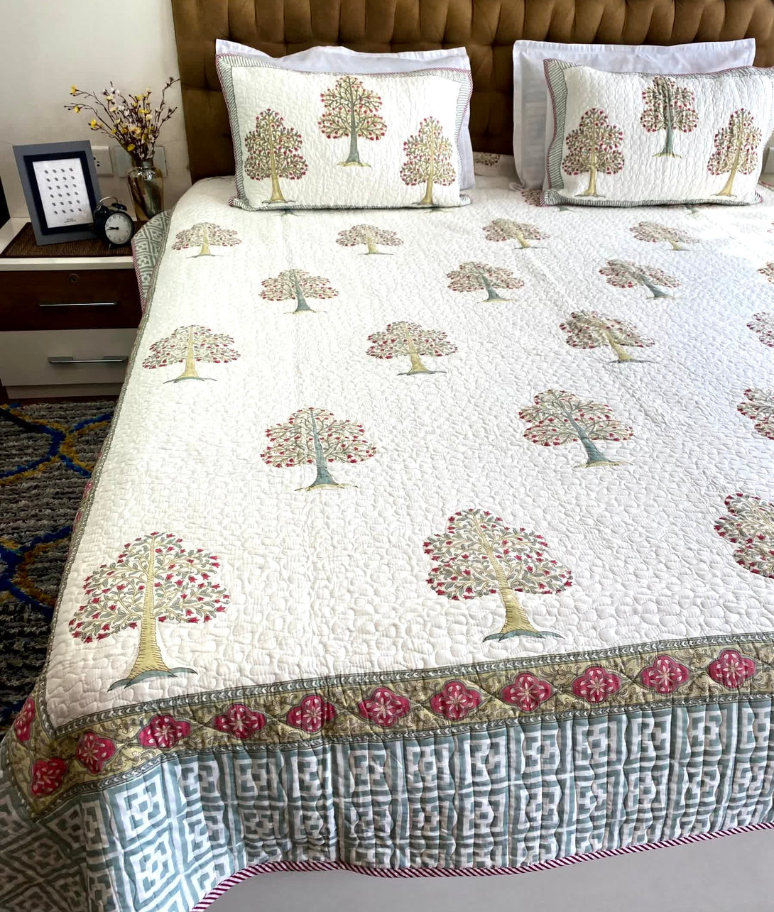 Pastel Grove Quilted Bed cover Mulmul Voile Reversible King Size - Bedcover