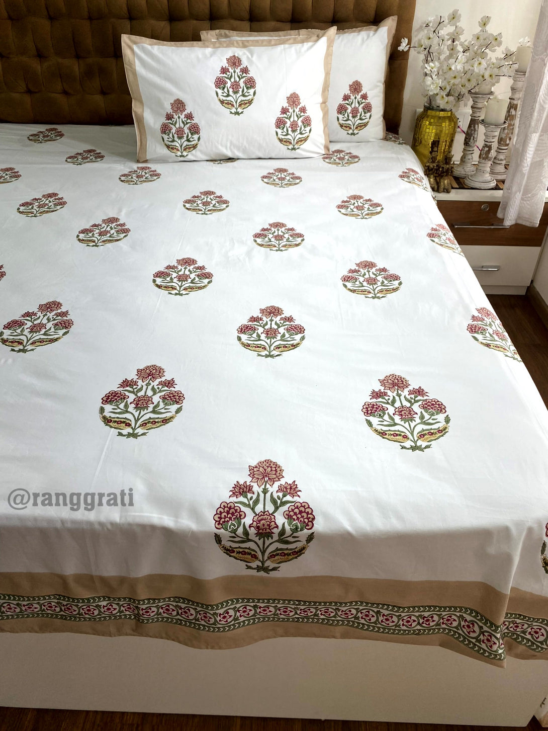 Super King Size Pastel Maroon Floral 250 TC Bedsheet Cotton Hand Block