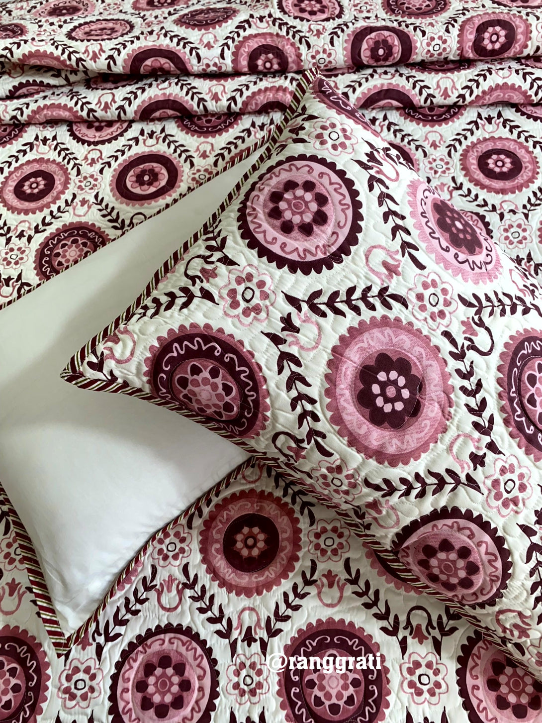 Pastel Maroon Geometric Quilted Bedcover King Size Luxury Quality With Pillow Covers