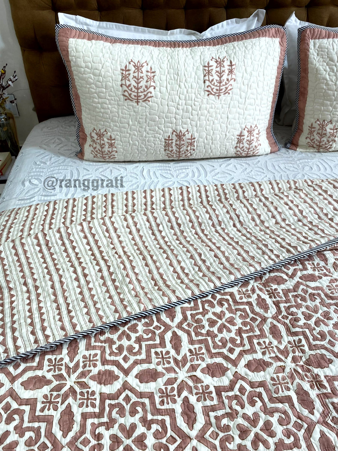 Super King Size Peach Geometric Quilted Bedcover Reversible
