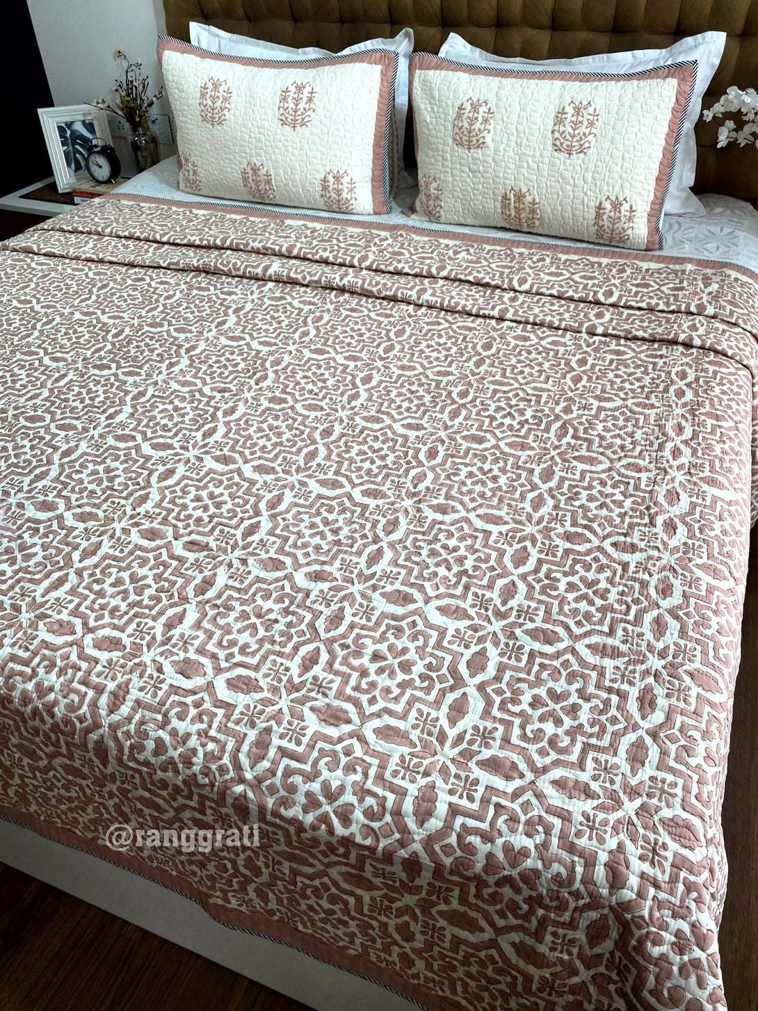 Peach Geometric Quilted Bedcover Super King 108 X 108 Pure Mulmul Cotton