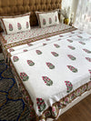 Pink Floral Bedsheet With Dohar Bedding Set
