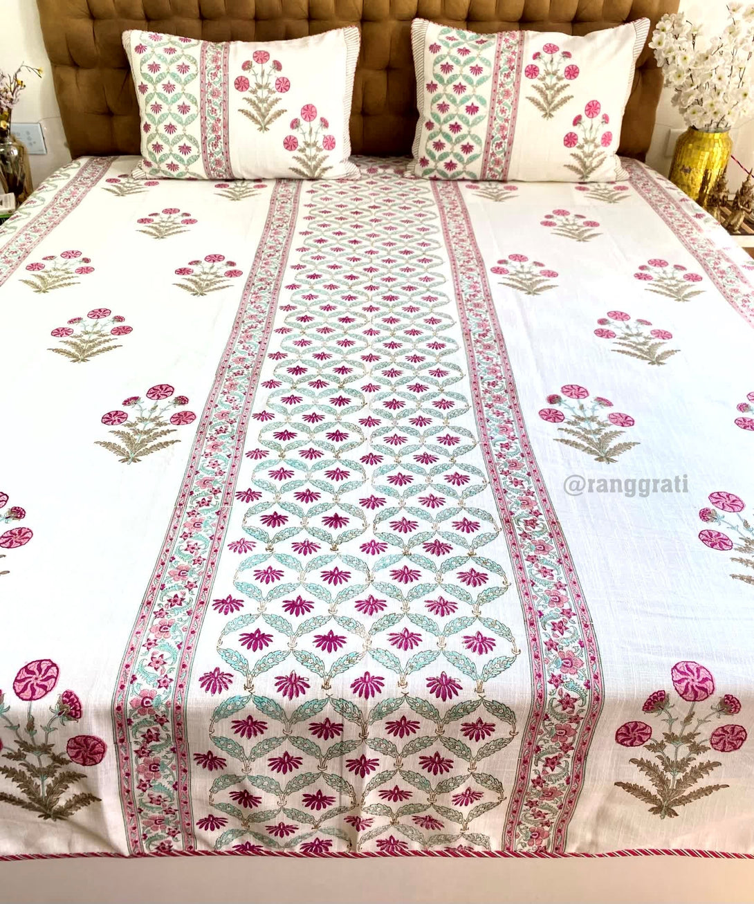 Pink Floral Slub Cotton Bedcover King Size - Bedcover