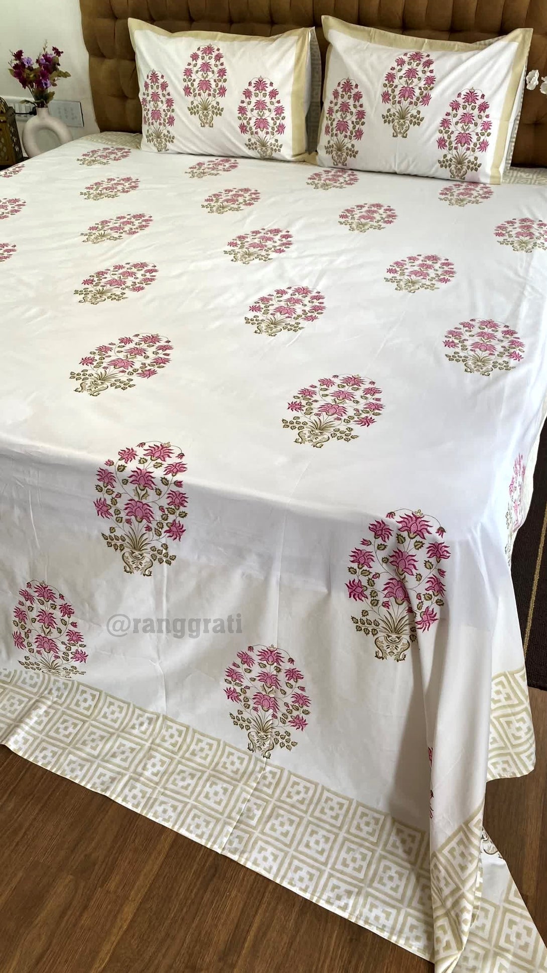 Pink Flower On White Base Super King Size 250 TC Bedsheet Cotton Hand Block - Bedsheet