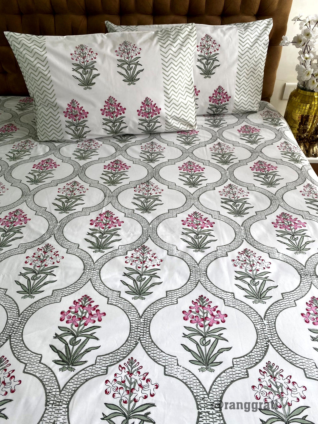 Pink Jungle Geranium Floral Super King Size 250 TC Bedsheet Cotton Hand Block