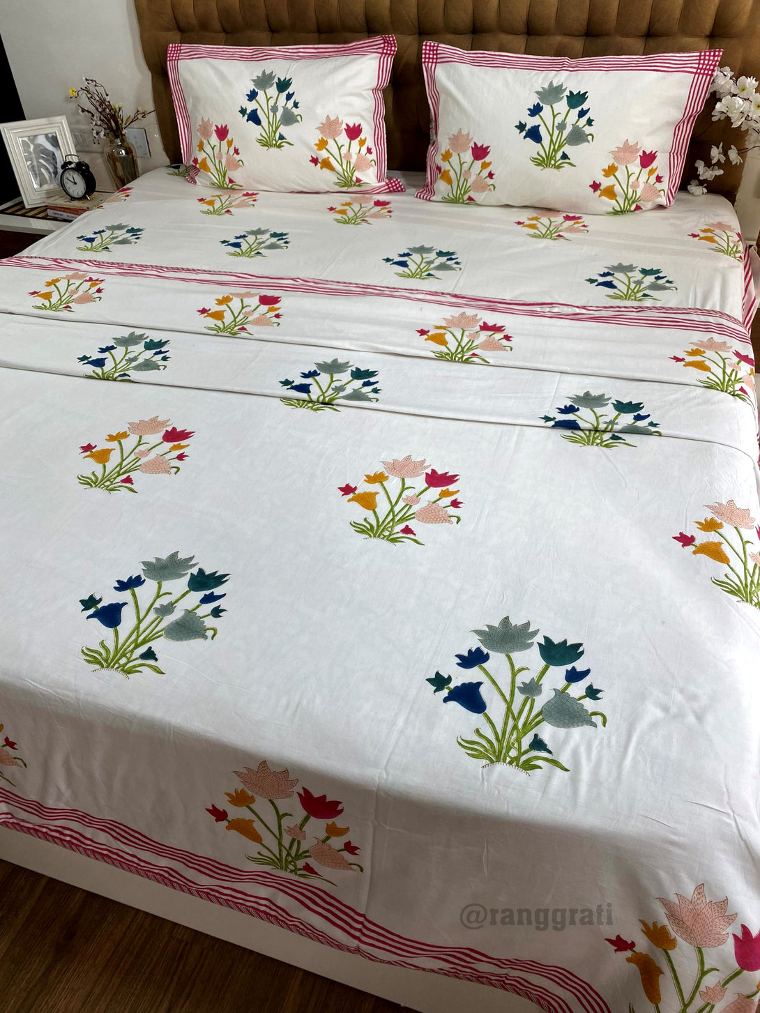 Pink Tulip Floral king Size Bedsheet With Dohar Bedding Set