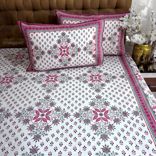 Pink White Geometric Jaipuri Cotton Bedsheet Super King Size - Bedsheet