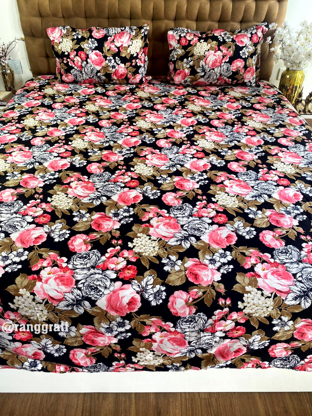 Super King Size Black Base Pink Roses Cotton Bedsheet 