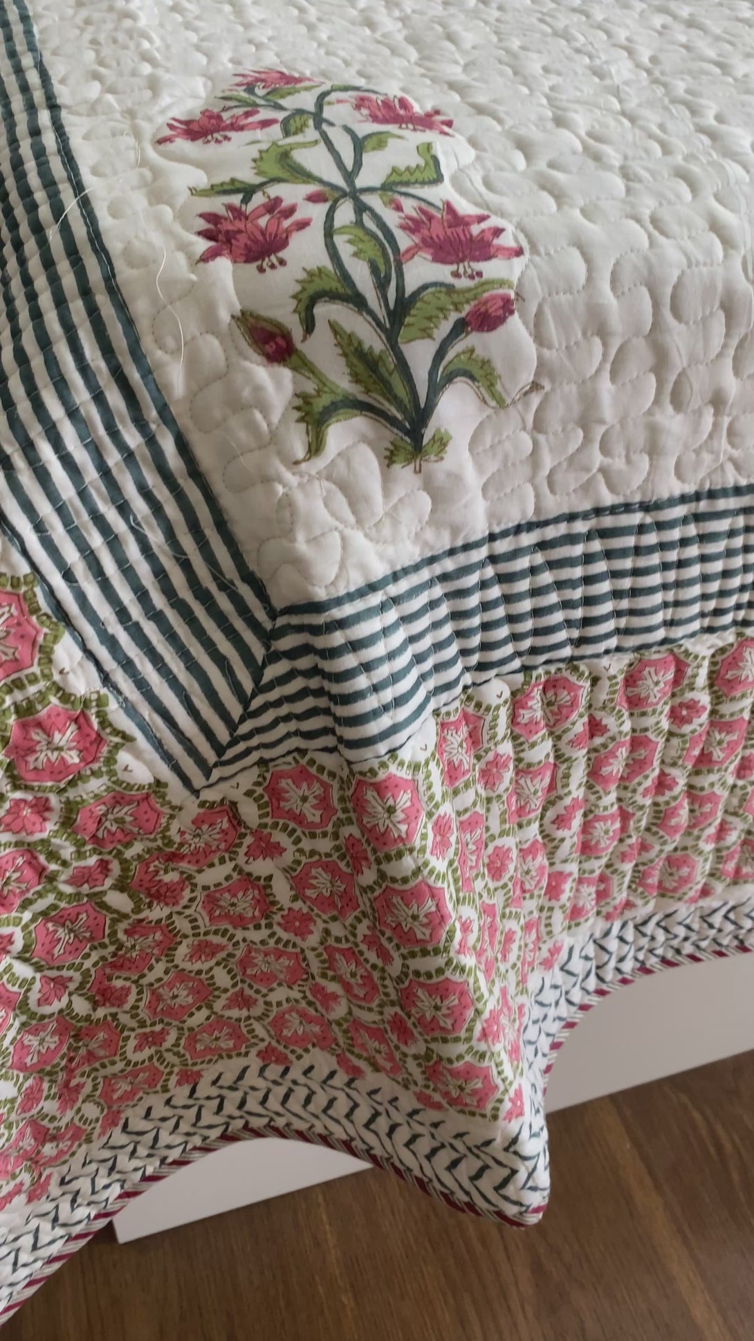 Fuchsia Pink Floral Quilted Bedcover Super King Size Reversible