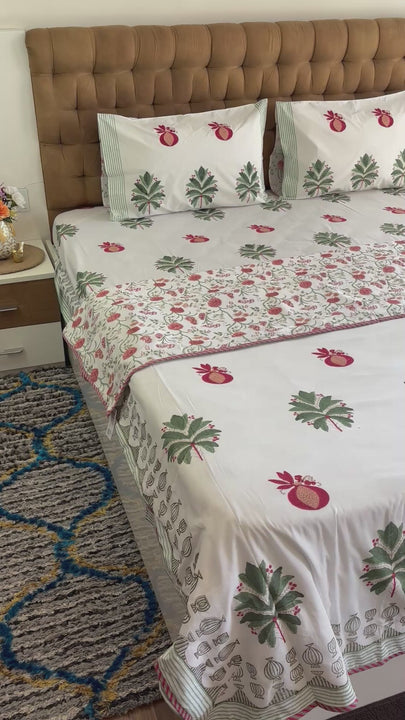 King Size Red Pomegranate Bedsheet With Dohar Bedding Set Reversible
