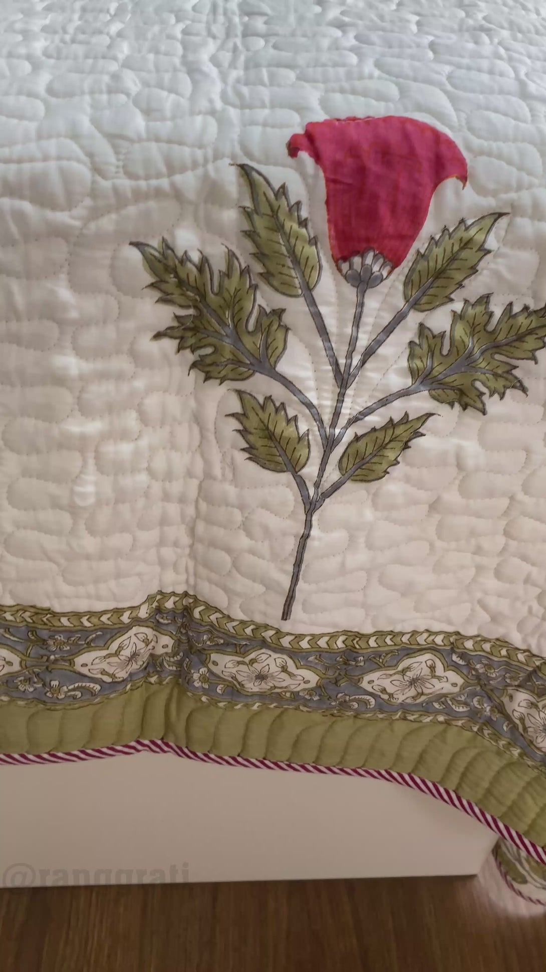 Red Rose Quilted Bedcover Super King 108 X 108 Mulmul Cotton