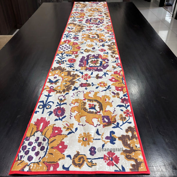 Red Abstract Canvas Cotton Table Runner 6 Seater Dining Table - Table Runner