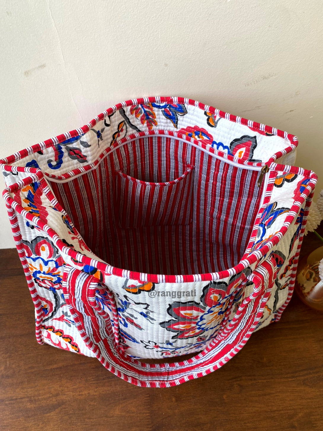 Red Blue Floral Tote Bag Quilted In Cotton With Zip