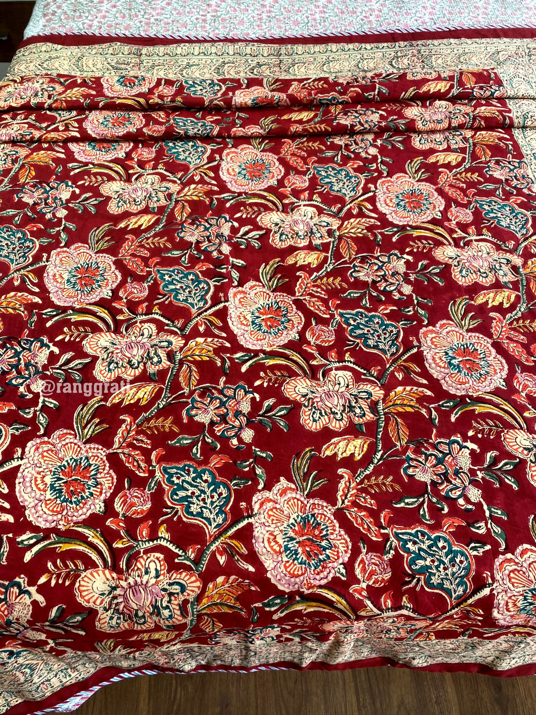 Mulmul cotton red floral dohar for single bed – reversible design