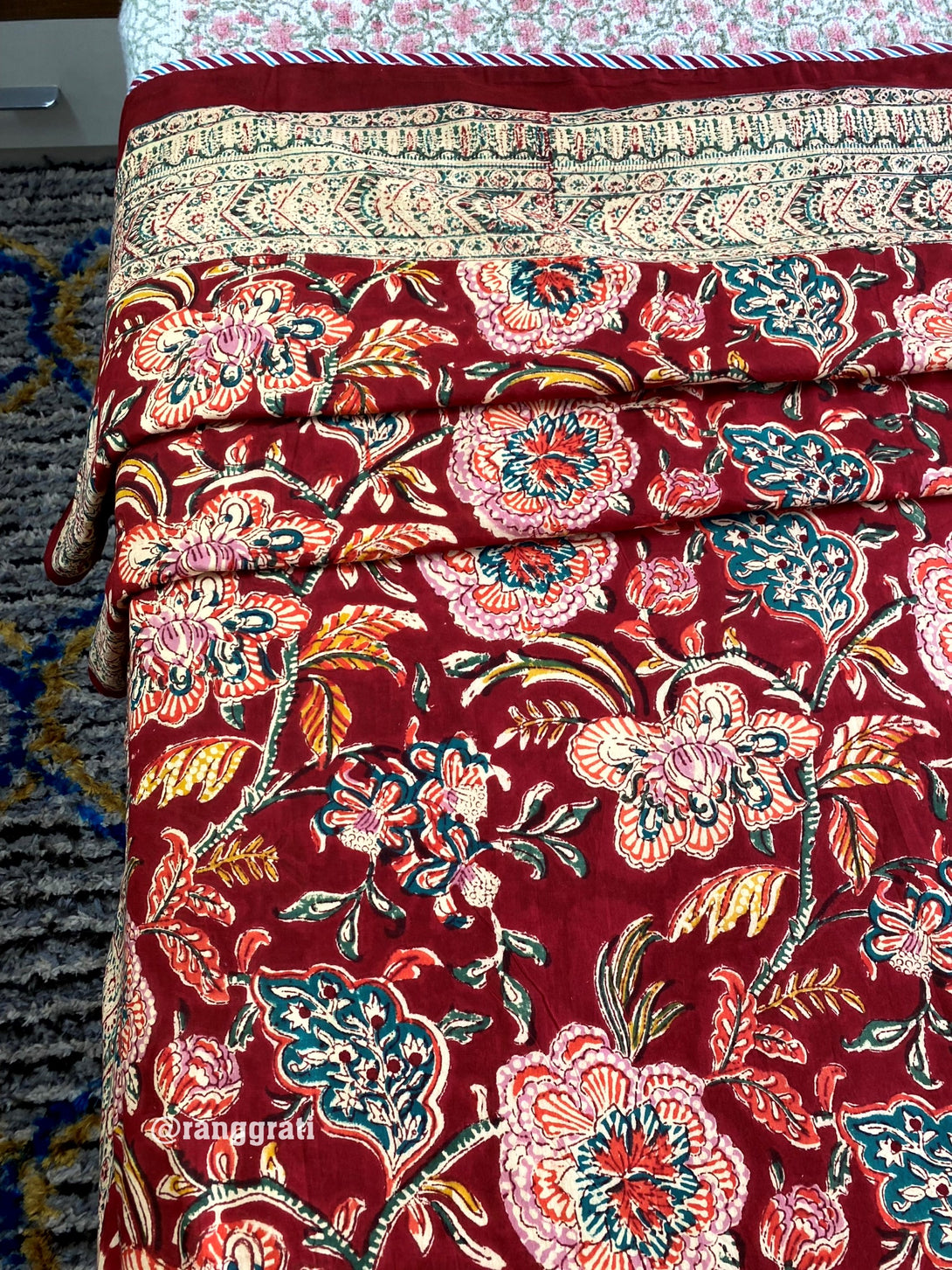 Reversible red floral mulmul cotton dohar for single bed