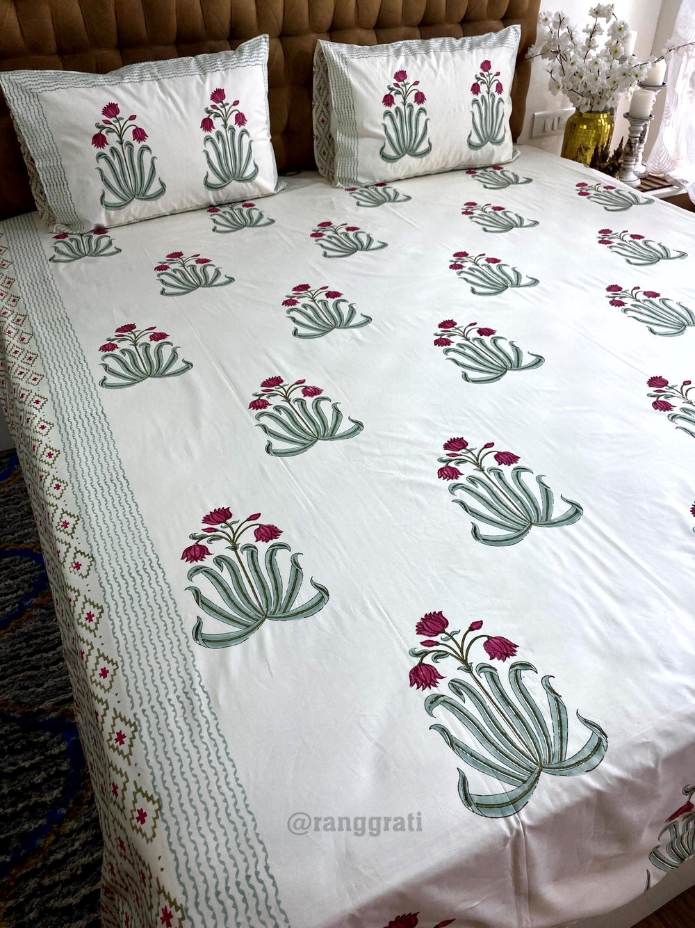 Red Lotus Floral Super King Size 250 TC Bedsheet Cotton Hand Block - Bedsheet