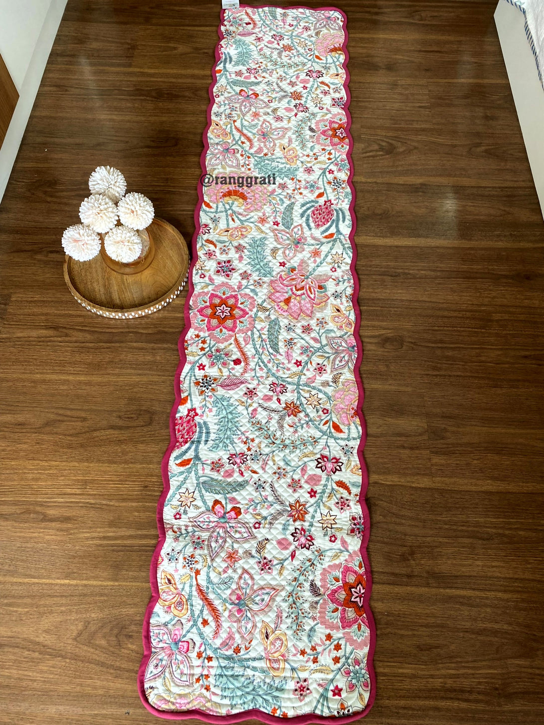 Red Pink Floral Quilted Table Runner For 6 Seater 