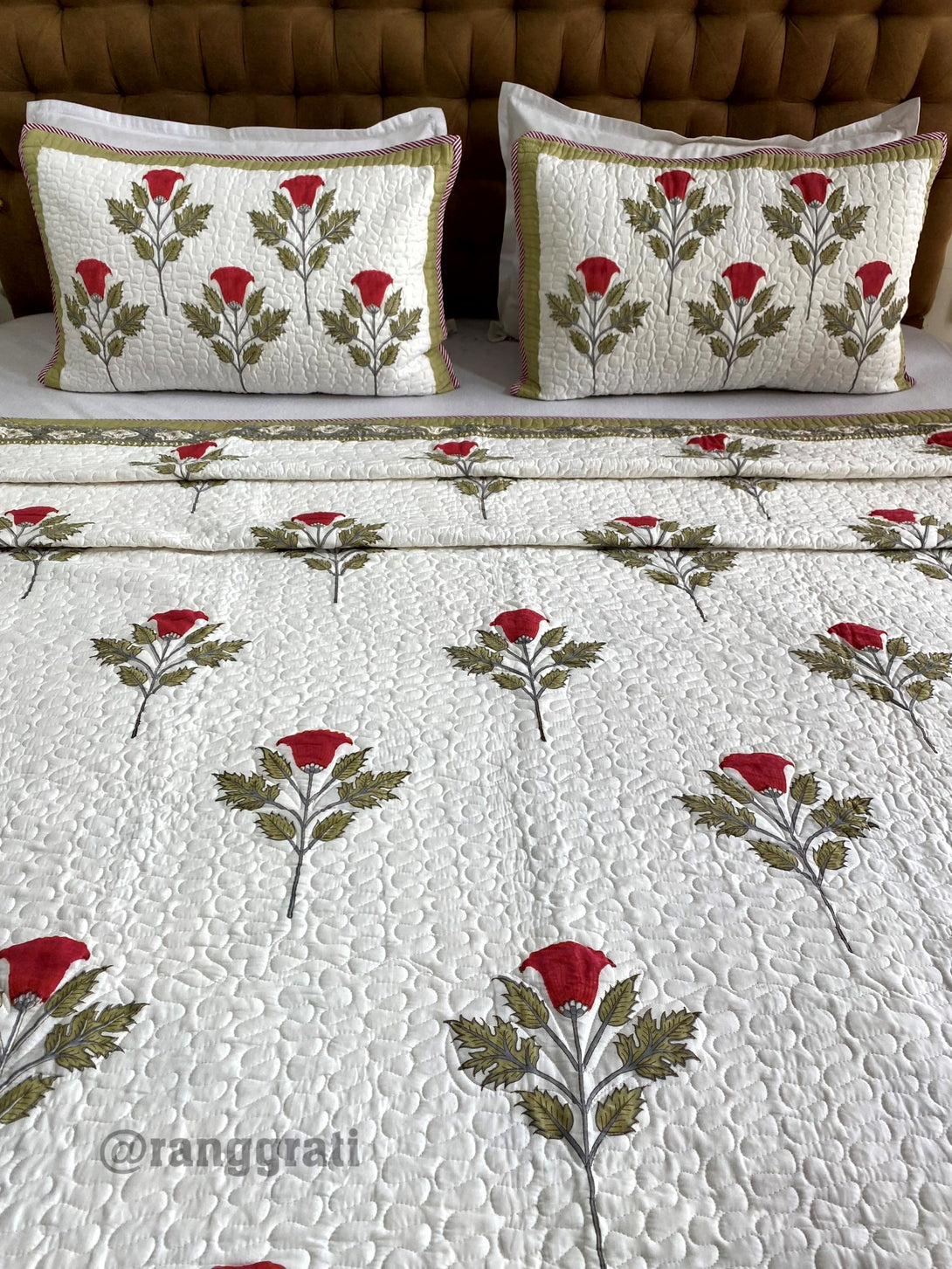 Red Rose Quilted Bedcover Super King 108 X 108