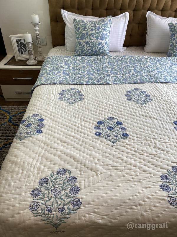 Royal Blue Floral Double King Razai / Quilt Cotton Hand Block Jaipuri