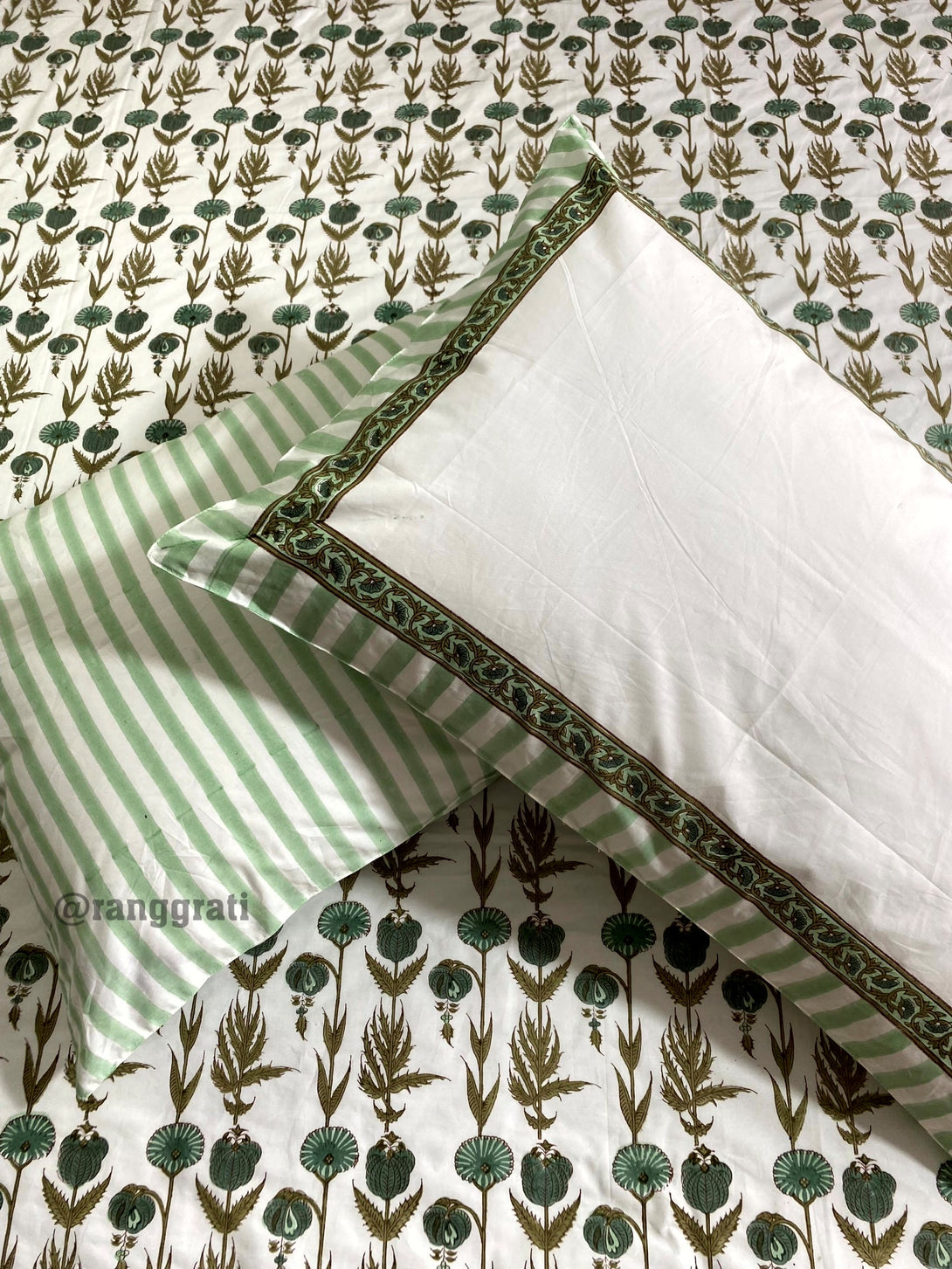 Green Coneflower Super King Size 250 TC Bedsheet Cotton Hand Block With Pillow Covers