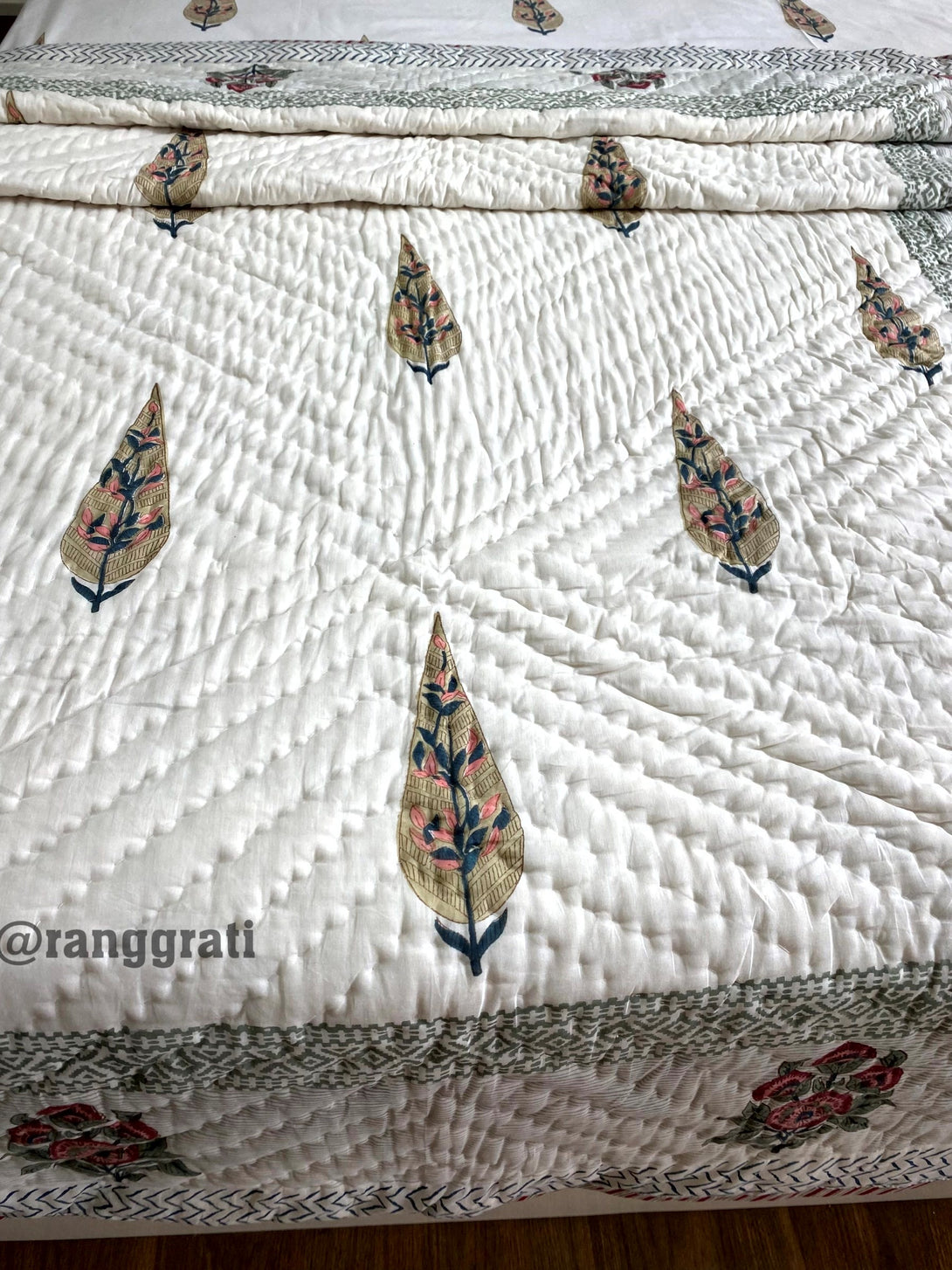 Sap Green Leaves Single Bed Jaipuri Razai