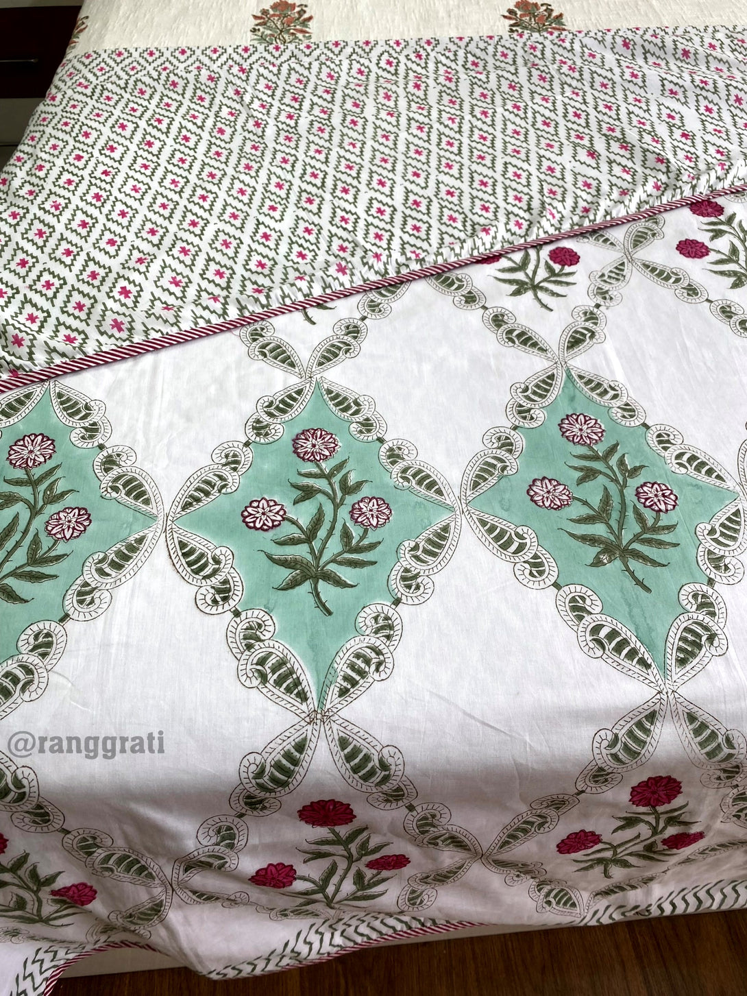 Sea Green Floral Dohar In Mulmul Cotton For Single Bed Reversible
