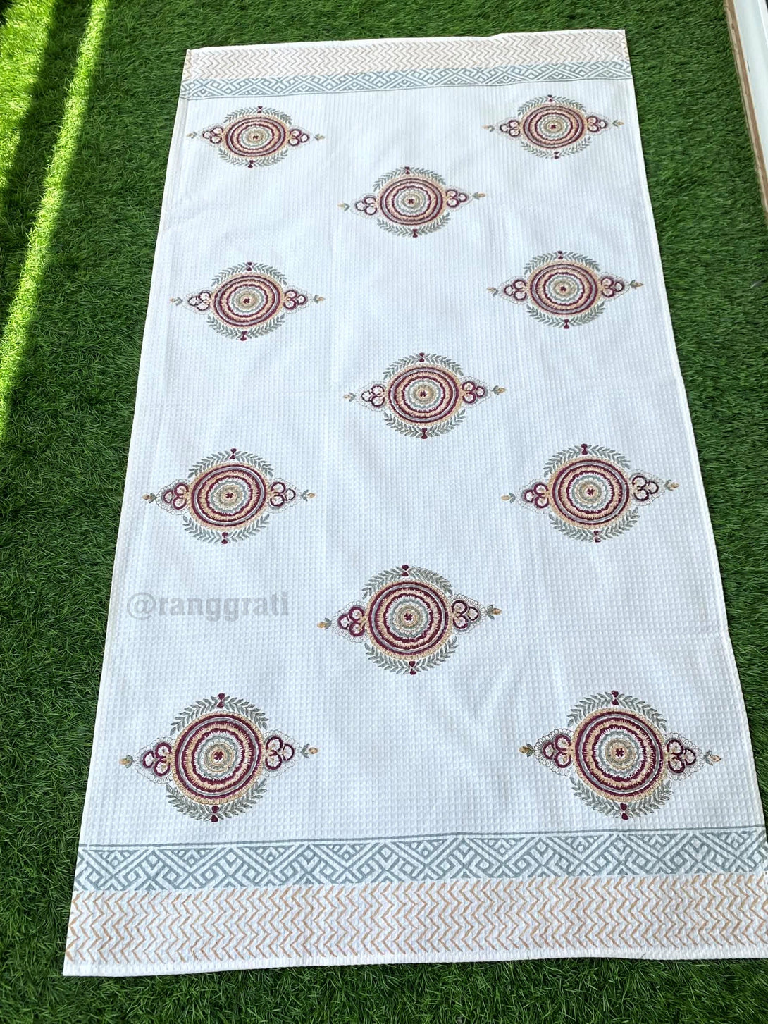 Set of Body & Hand Towel Red Geometric Waffle Pure Cotton - Body Towel
