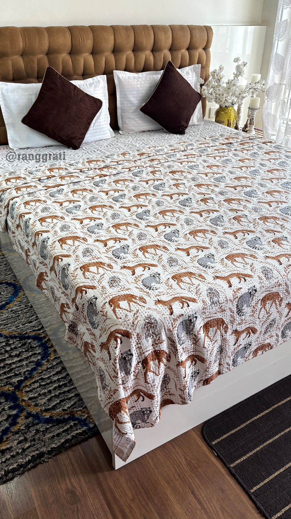 King Size White-Brown Animal Kantha Bedcover For Double Bed