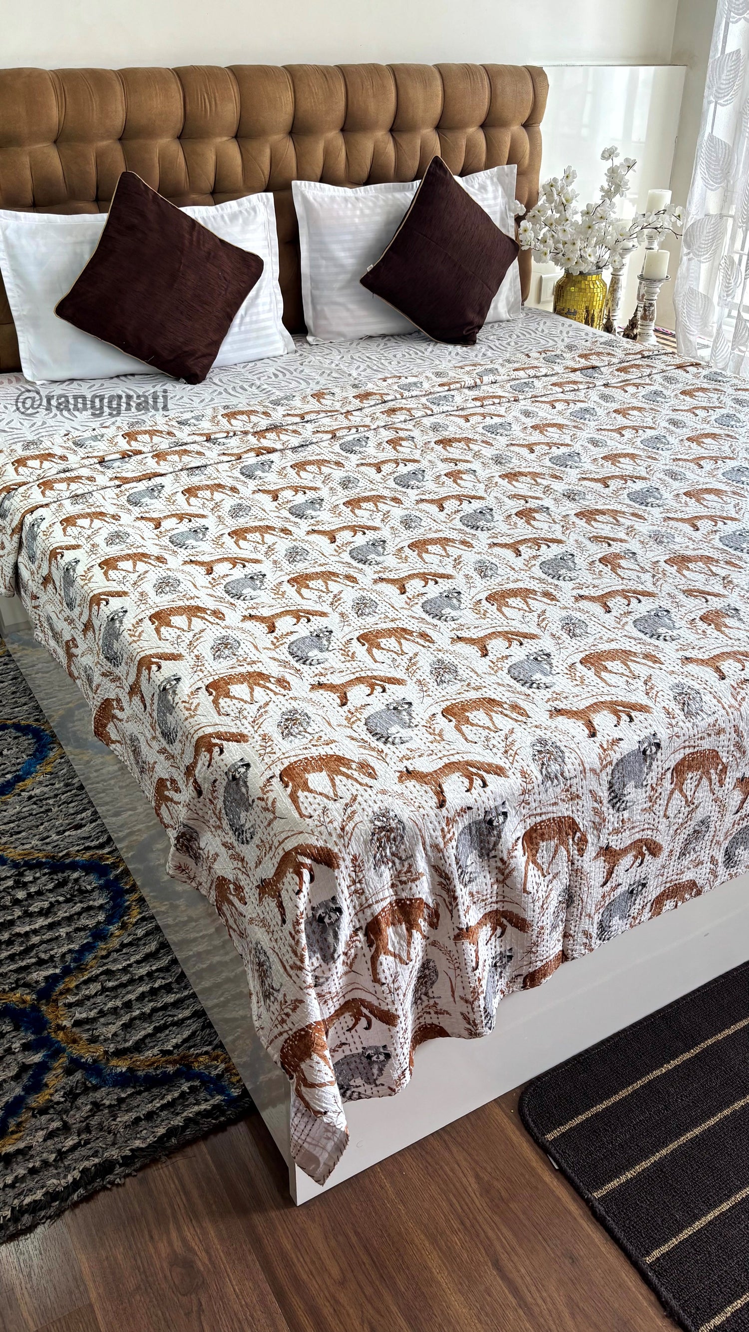 King Size White-Brown Animal Kantha Bedcover For Double Bed