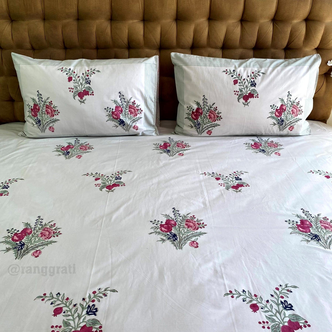 White & Red Pomegranate Super King Size 250 TC Bedsheet Cotton Hand Block - Bedsheet