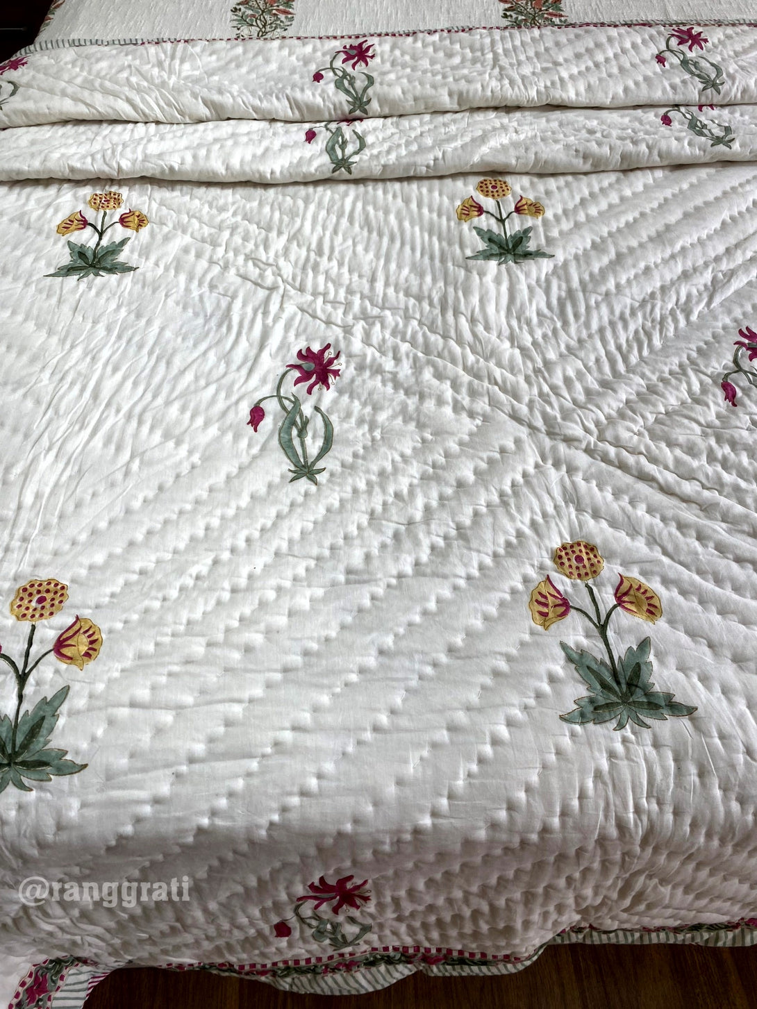Yellow-Pink Floral Single Bed Jaipuri Razai Cotton