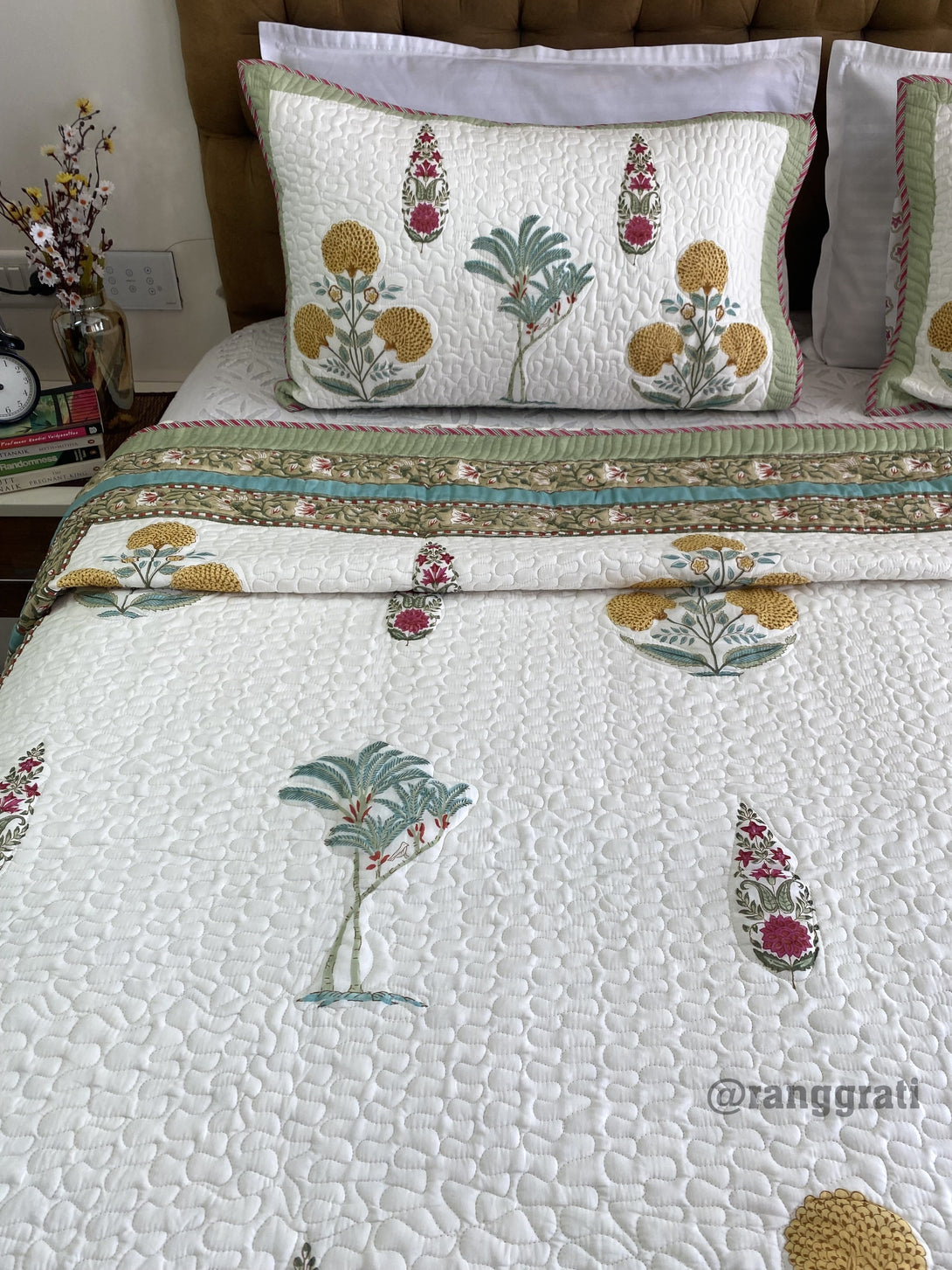 Yellow Dahlia Bedsheet With Matching Quilted Bedcover Set